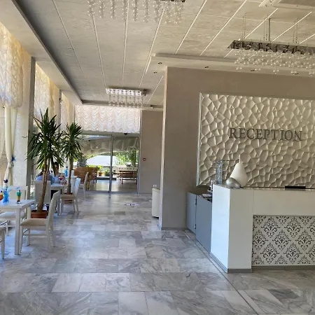 Hotel Kamenec 3*
