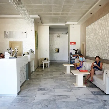 Hotel Kamenec 3*